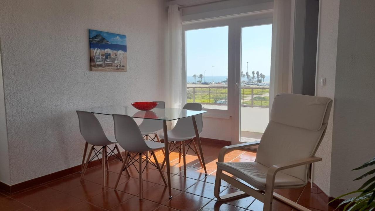Carcavelos Surf Beach House Exteriör bild